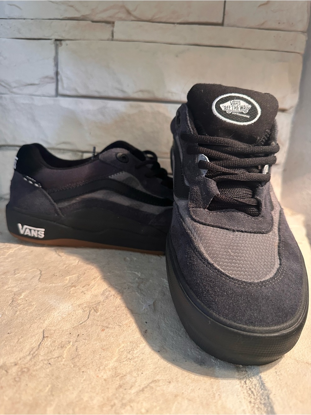 Vans Wayvee Black Low-Top Skate Sneakers Men’s 10.5